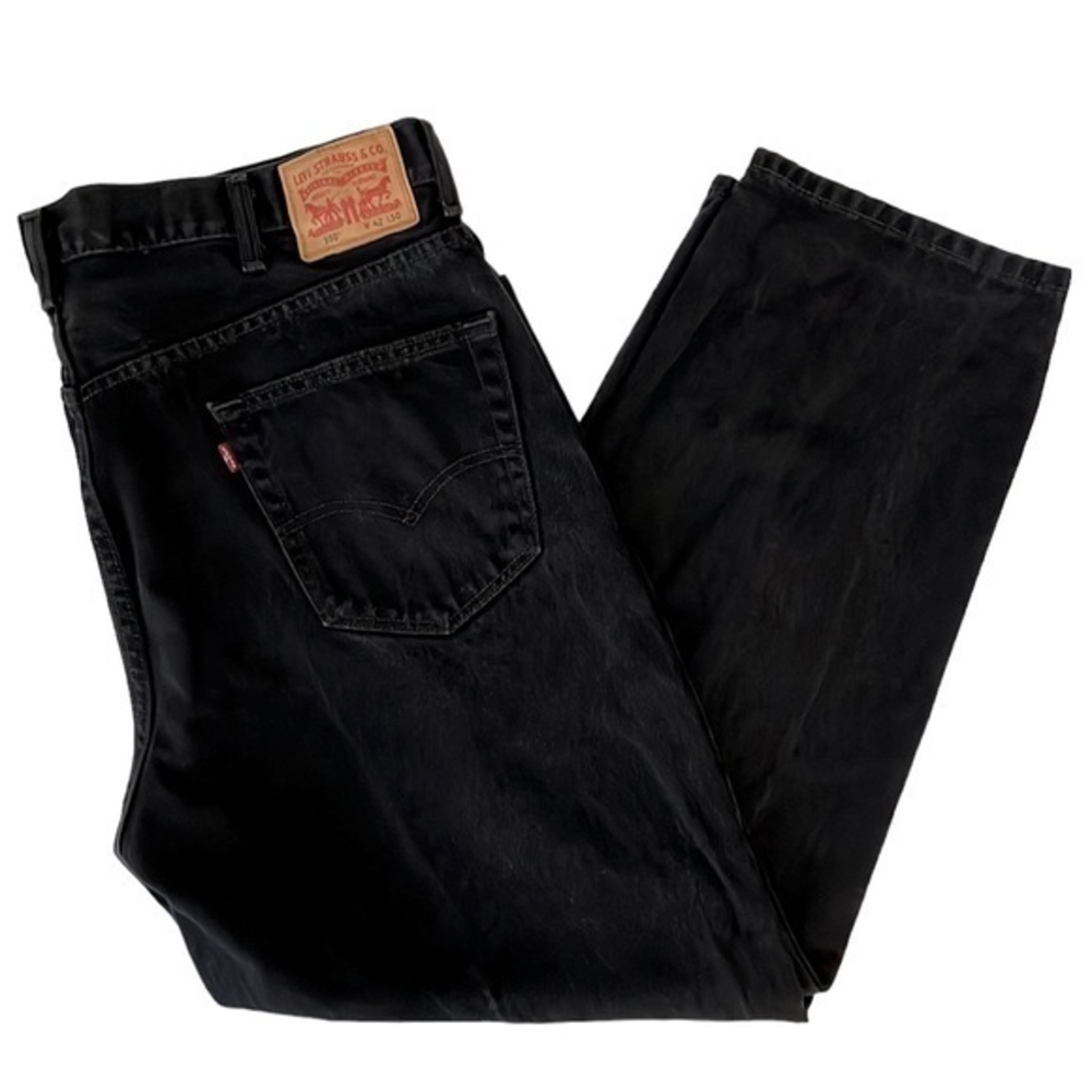 Levi’s 550 men’s‎ 42x30 black jeans. Relaxed fit. Excellent used condition.